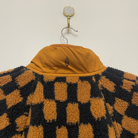 🦄 Unicorn Find 🦄 Free People Movement | Rocky Ridge Pullover | Small - Picture 6 of 6